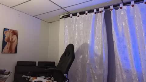 stuart_boy_ online show from 18, 1, 2025