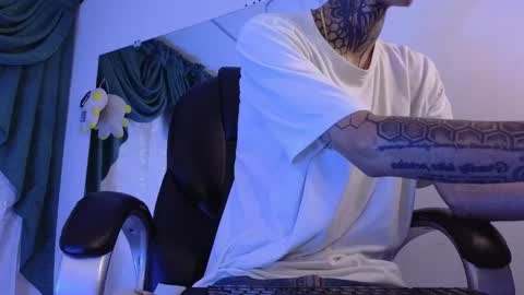 stuart_boy_ online show from 10, 2, 2025