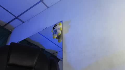 stuart_boy_ online show from 23, 2, 2025