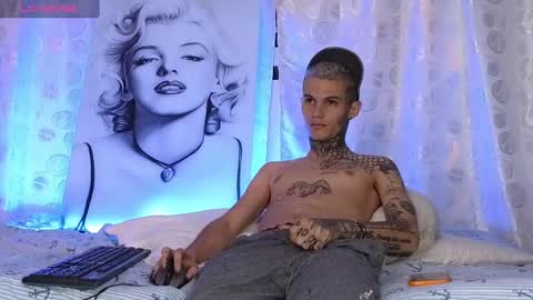 stuart_boy_ online show from 8, 3, 2025