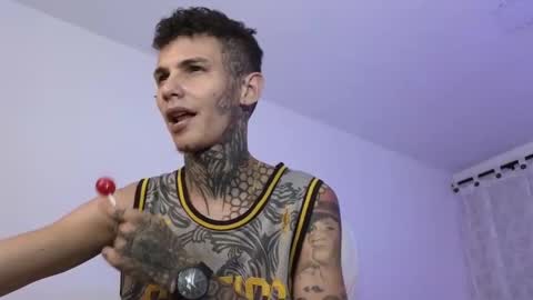 stuart_boy_ online show from 10, 9, 2025