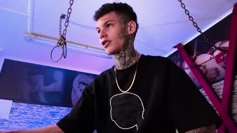 stuart_boy_ online show from 26, 9, 2025