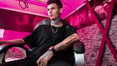 stuart_boy_ online show from 6, 10, 2025