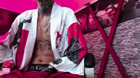 stuart_boy_ online show from 7, 10, 2025