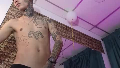 stuart_boy_ online show from 10, 10, 2025