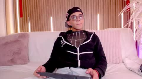 STUART online show from 5, 2, 2026