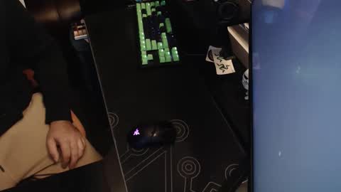 Snapshot of stud69861714 chatting on 19, 10, 2025 stud69861714 online show from 19, 10, 2025