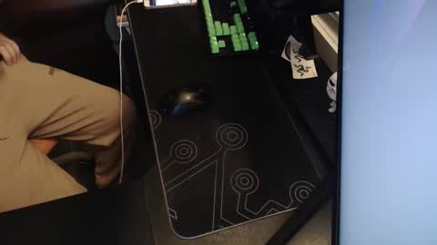 Snapshot of stud69861714 chatting on 15, 11, 2025 stud69861714 online show from 15, 11, 2025