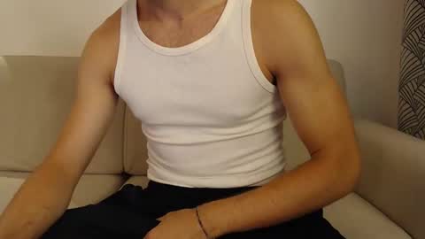 Stud From Paris online show from 10, 9, 2025