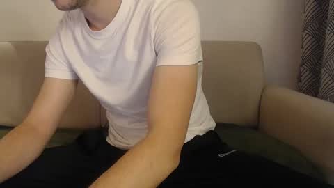 Stud From Paris online show from 17, 5, 2026