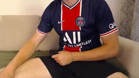Stud From Paris online show from 2, 8, 2026