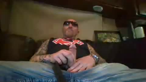 Snapshot of studio311 chatting on 18, 6, 2026 studio311 online show from 18, 6, 2026