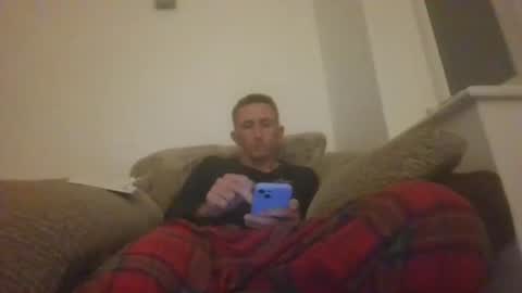 Snapshot of stuuuey73 chatting on 13, 10, 2025 stuuuey73 online show from 13, 10, 2025