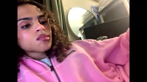 Snapshot of stxllaxcx chatting on 24, 9, 2025 stxllaxcx online show from 24, 9, 2025