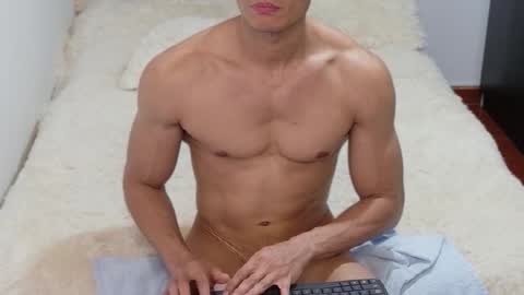 Snapshot of stylish_men chatting on 16, 10, 2025 stylish men online show from 16, 10, 2025