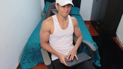 Snapshot of stylish_men chatting on 26, 10, 2025 stylish men online show from 26, 10, 2025