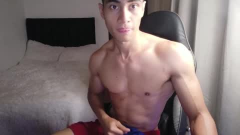 Snapshot of stylishman01 chatting on 15, 4, 2026 stylish man online show from 15, 4, 2026