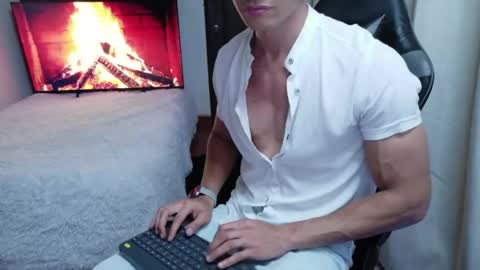 Snapshot of stylishman01 chatting on 15, 5, 2026 stylish man online show from 15, 5, 2026