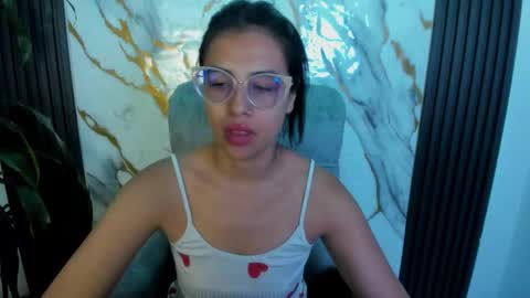 Snapshot of sub_scarlett_ chatting on 8, 2, 2026 sub_scarlett_ online show from 8, 2, 2026
