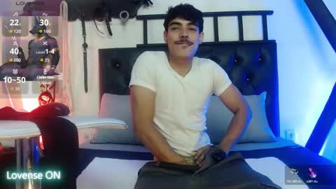 Snapshot of subarashi_ishi69 chatting on 20, 10, 2025 subarashi_ishi69 online show from 20, 10, 2025