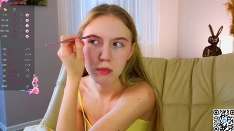 Snapshot of succubelle chatting on 9, 11, 2025 Eda online show from 9, 11, 2025