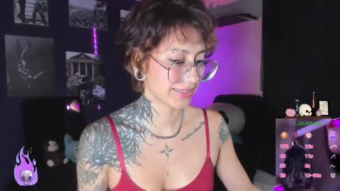 Snapshot of succubus_girl_ chatting on 13, 2, 2026 Alexy online show from 13, 2, 2026