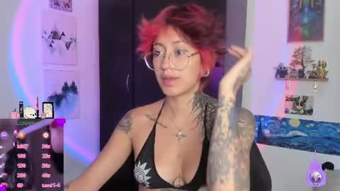 Snapshot of succubus_girl_ chatting on 14, 7, 2026 Alexy online show from 14, 7, 2026