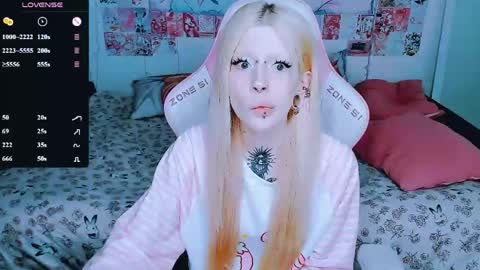 succubus_leslie online show from 9, 6, 2026