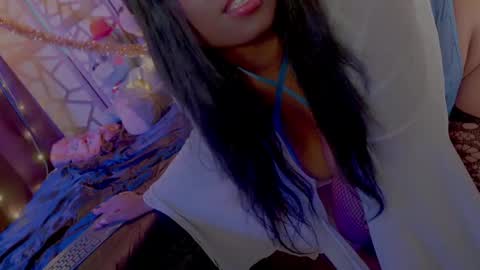 Snapshot of succubus_rosemilk chatting on 16, 1, 2025 Succubus RoseMilk online show from 16, 1, 2025