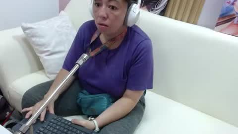 Snapshot of sucker_drool chatting on 16, 6, 2026 Sucky online show from 16, 6, 2026