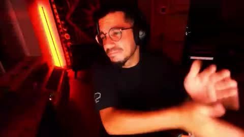 Mario online show from 29, 10, 2025