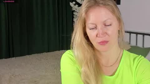 sugamomy online show from 22, 10, 2025