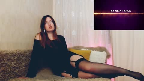 Instagram faroffland online show from 6, 3, 2025