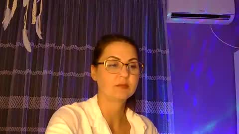 Snapshot of sugar_foxy chatting on 15, 9, 2025 sugar_foxy online show from 15, 9, 2025