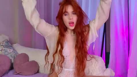 Snapshot of sugar_lips__ chatting on 2, 7, 2026 Alice online show from 2, 7, 2026
