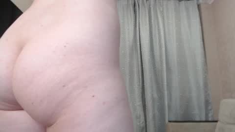 Snapshot of sugar_meygan chatting on 6, 2, 2025 Meygan online show from 6, 2, 2025