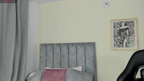 sugar_milff online show from 26, 5, 2026