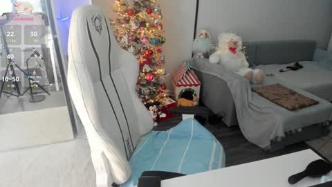 Snapshot of sugar_rainbow chatting on 27, 12, 2024 Kinga online show from 27, 12, 2024