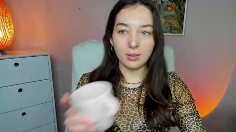 Megan online show from 19, 11, 2025