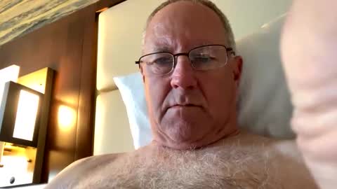 Snapshot of sugarfoo chatting on 22, 10, 2025 sugarfoo online show from 22, 10, 2025