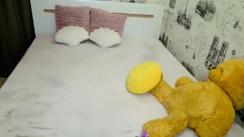 Snapshot of sugarkissx chatting on 4, 12, 2025 sugarkissx online show from 4, 12, 2025