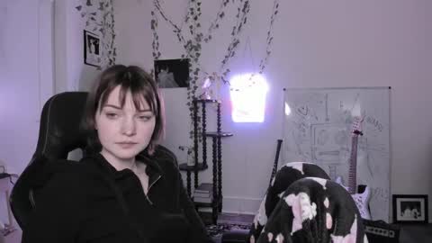 Ella online show from 23, 5, 2026