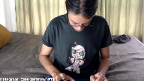 suggabrown_ online show from 9, 11, 2025