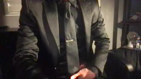 suitfetishez online show from 2, 4, 2026