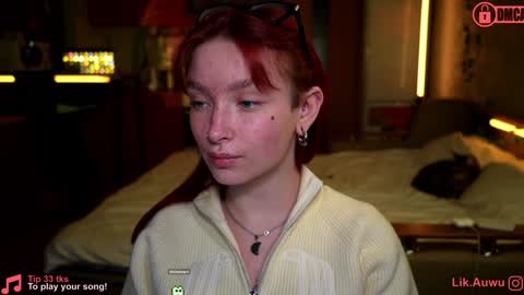 Snapshot of suk_ki chatting on 12, 12, 2024 Lika ginger  Jessy blond   online show from 12, 12, 2024