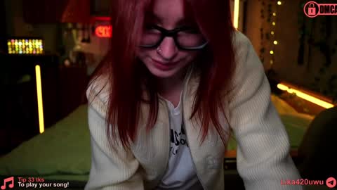 Snapshot of suk_ki chatting on 18, 12, 2024 Lika ginger  Jessy blond   online show from 18, 12, 2024