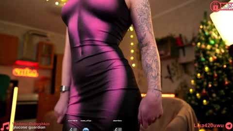 Snapshot of suk_ki chatting on 31, 12, 2024 Lika ginger  Jessy blond   online show from 31, 12, 2024