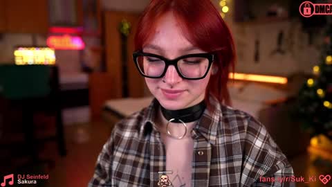 Snapshot of suk_ki chatting on 10, 1, 2025 Lika ginger  Jessy blond   online show from 10, 1, 2025