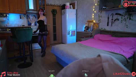 Snapshot of suk_ki chatting on 23, 1, 2025 Lika ginger  Jessy blond   online show from 23, 1, 2025