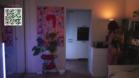 Snapshot of suk_ki chatting on 20, 9, 2025 Lika ginger  Jessy blond   online show from 20, 9, 2025